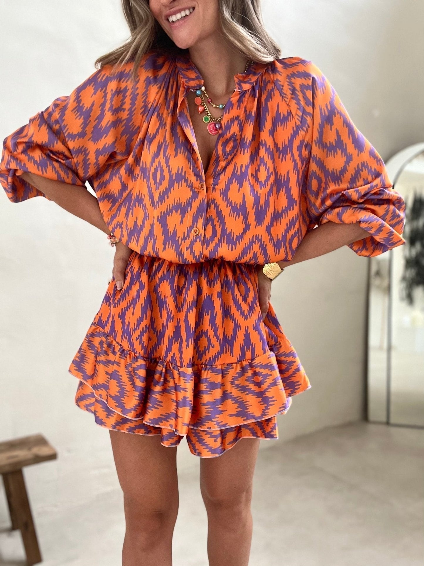Yasmine™| Vibrierendes Kleid