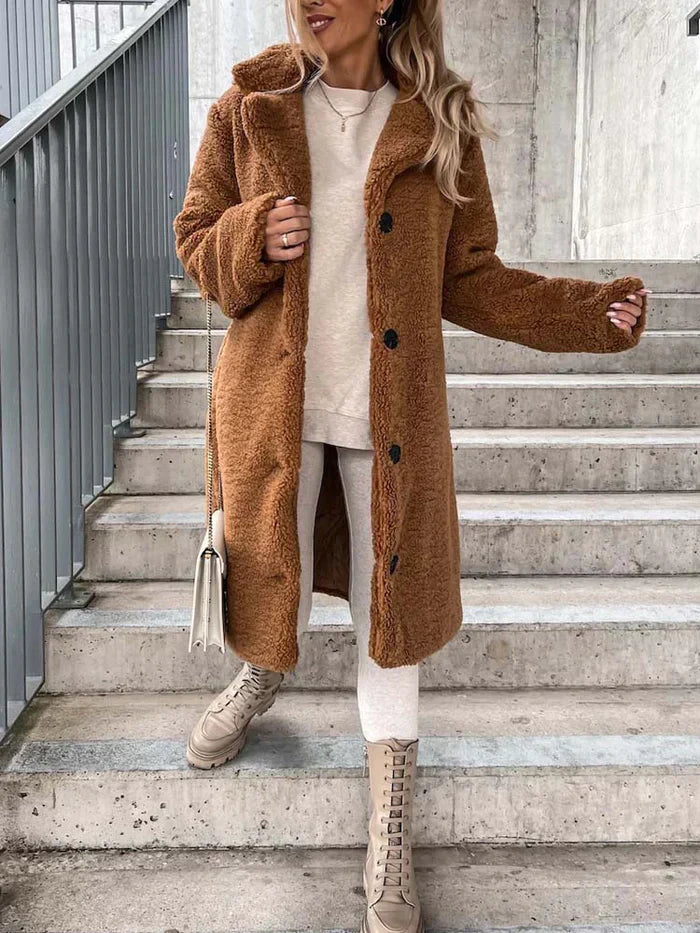 Daniella Teddy Mantel | Lang & Warm