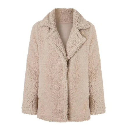 Maria Teddy Mantel | Warm & Gemütlich