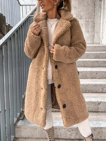 Daniella Teddy Mantel | Lang & Warm
