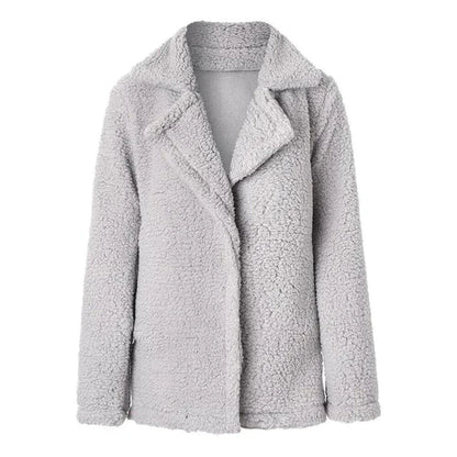 Maria Teddy Mantel | Warm & Gemütlich