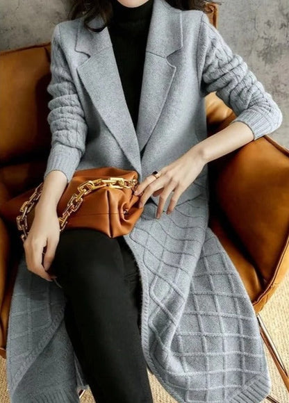 Amara - Lange Strickjacke für Frauen