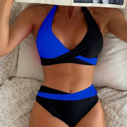 Sexy rückenfreier Bikini mit gekreuztem Träger