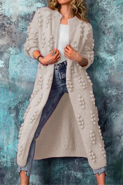 Modische Strickjacke für einen lässigen Stil - eine Kombination aus Eleganz und Komfort