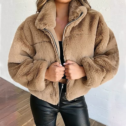 TrendyJacket™: Modische und bequeme Jacke für Frauen