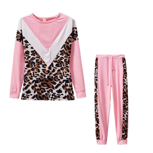 StylishLeopard™: Stilvoller Jaguar-Anzug für Frauen