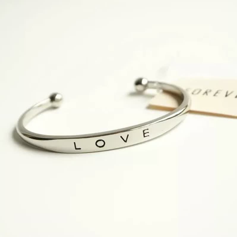 LoveBracelet™: Armband für Frauen