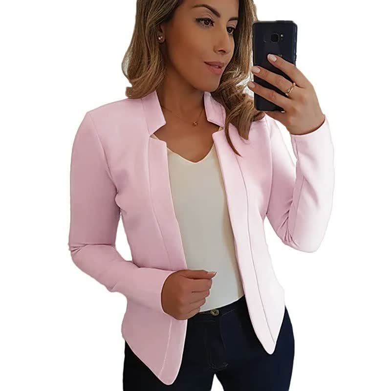 ElegantBlazer™: Schick über Straße