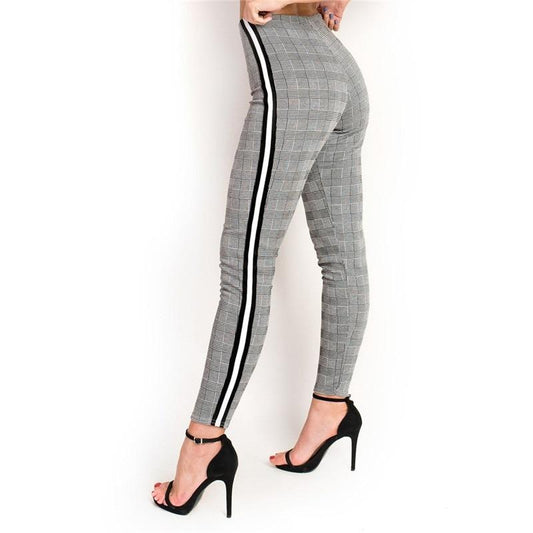 Rebecca - Gestreifte Hose mit elastischen Seitenstreifen