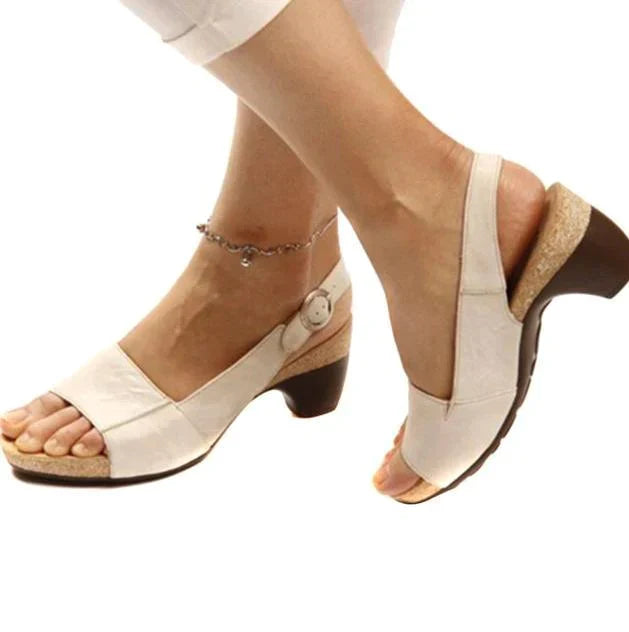 Celeste | Sommersandalen: Umfassender, müheloser Stil