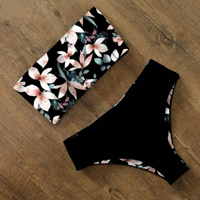 AquaLivv - Bandeau-Bikini mit hoher Taille