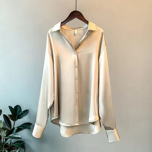Elegante lockere Satinbluse für Frauen