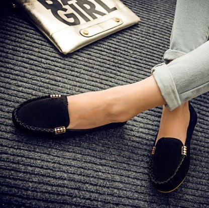 Slip-On Loafers aus Wildlederimitat