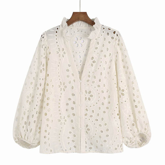 Lety - Damenbluse mit Ausschnitten
