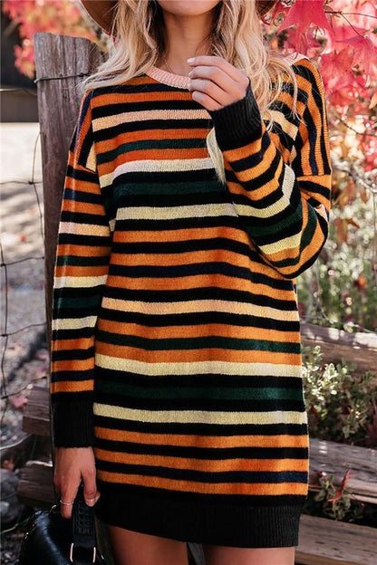 Gestreiftes lockeres Kleid mit Rundhalsausschnitt für Frauen