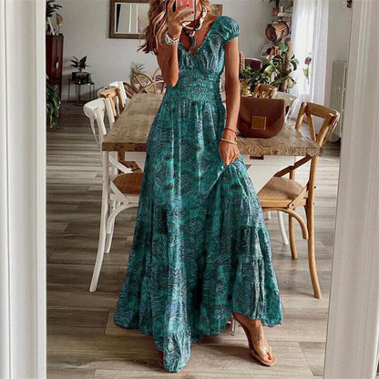 Adeline - Taillenbetontes langes Kleid im Bohème-Stil