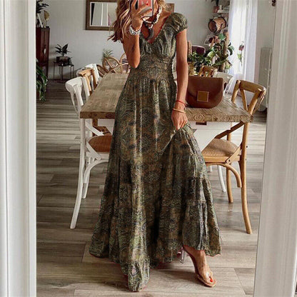 Adeline - Taillenbetontes langes Kleid im Bohème-Stil