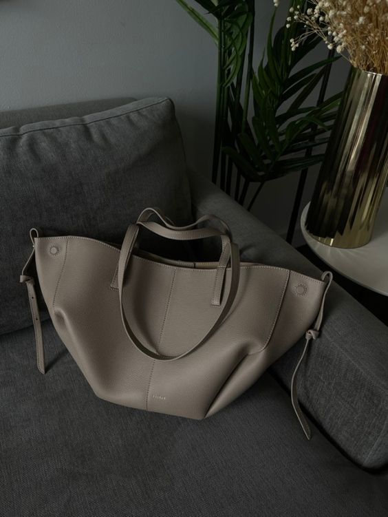 Noor | Vintage Tragetasche für Frauen - Stylische Umhängetasche