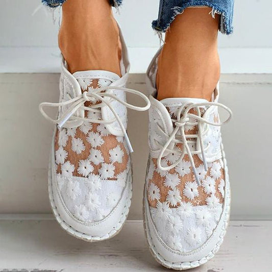 Fleurine - Bequeme Sneakers mit Stickerei