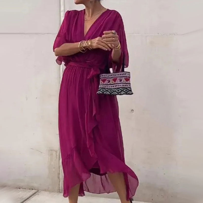 Elegantes fließendes Kleid