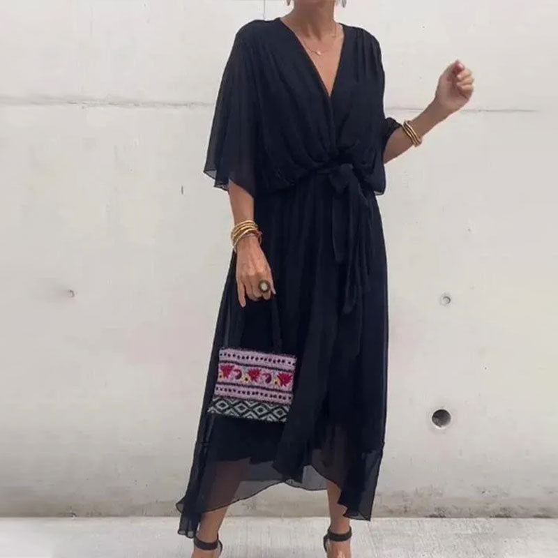 Elegantes fließendes Kleid