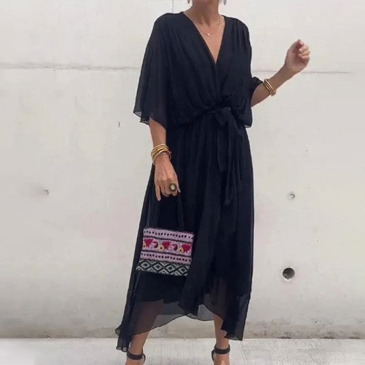 Elegantes fließendes Kleid