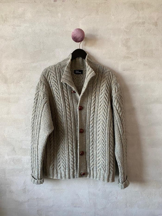 Khloe - Elegante graue Frühlingsstrickjacke für Frauen
