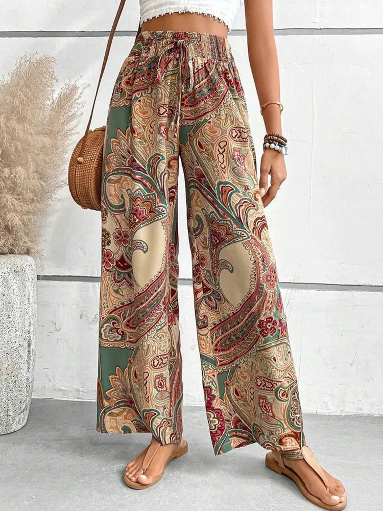 Hose mit Digitaldruck und hoher Taille