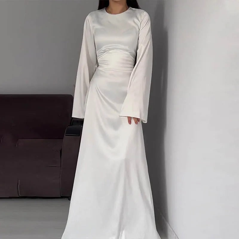 Aria - Lange Damenkleider aus Satin