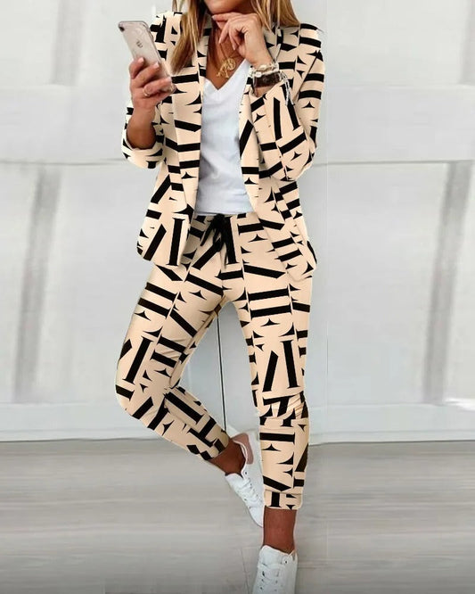 Diana - Langärmeliger Blazer und Hose