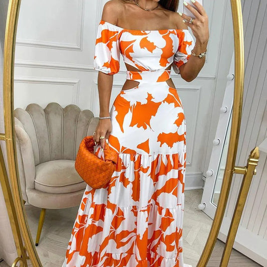 Evelyn - Schulternahes Kleid mit Spitze und Ausschnitten