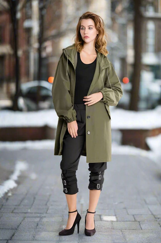 Eleganter, vielseitiger und wasserdichter Regenmantel mit Kapuze für Damen