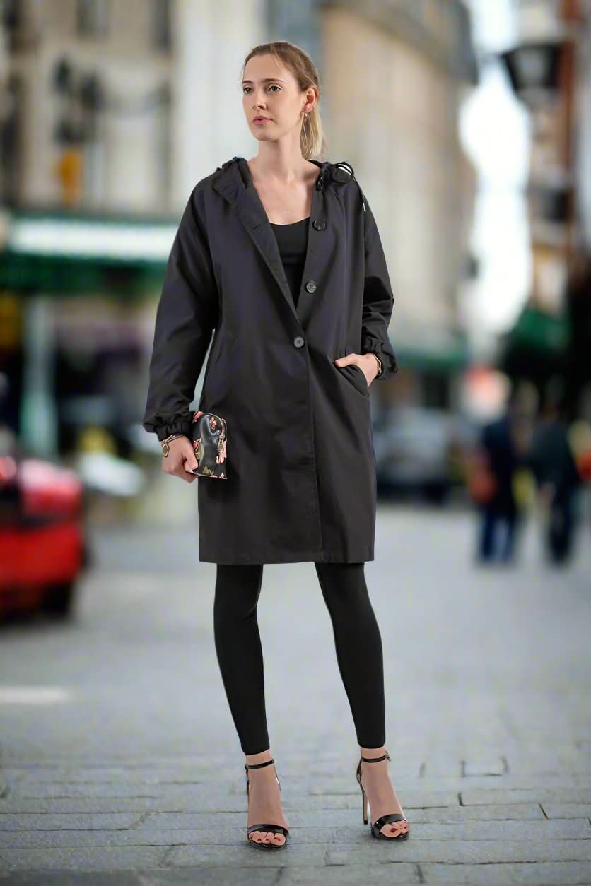 Eleganter, vielseitiger und wasserdichter Regenmantel mit Kapuze für Damen