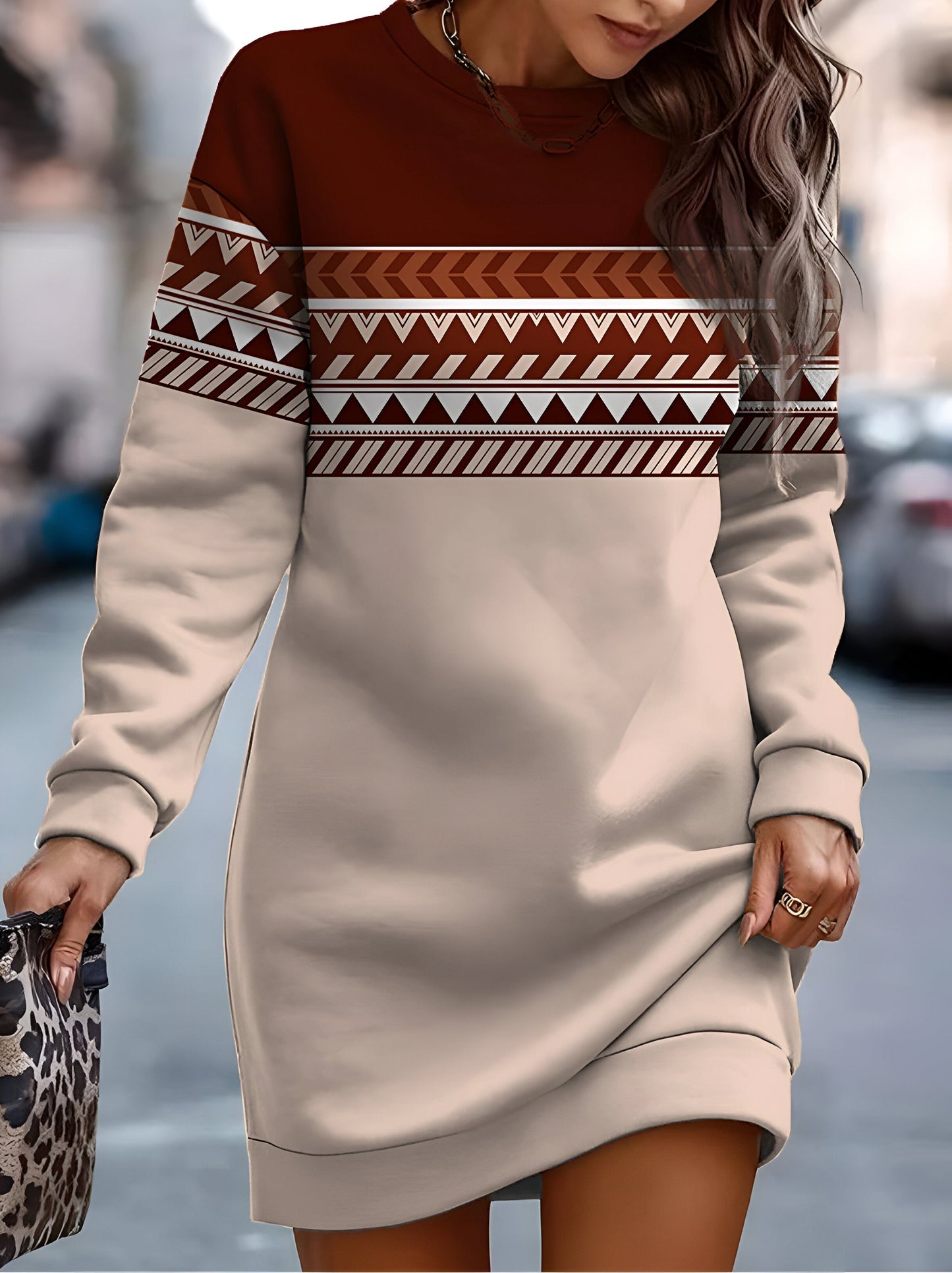 Romy | Bequemes & stylisches Sweatkleid in Übergröße
