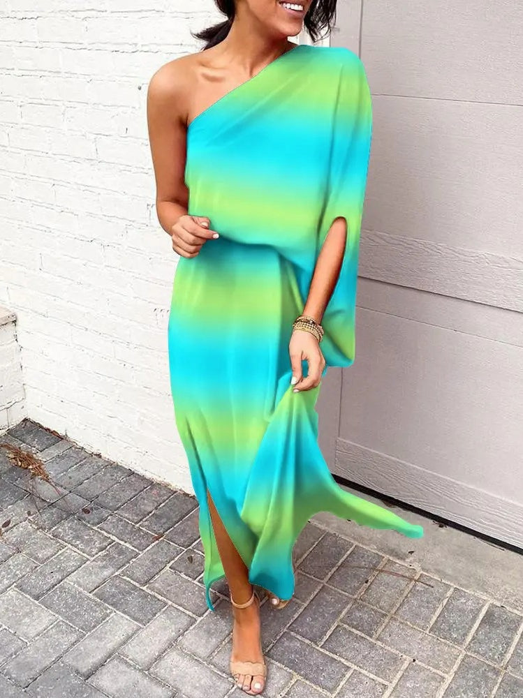 Lockeres Bohemian-Kleid mit schrägen Schultern