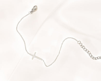 Kreuz-Armband aus Gold und Silber
